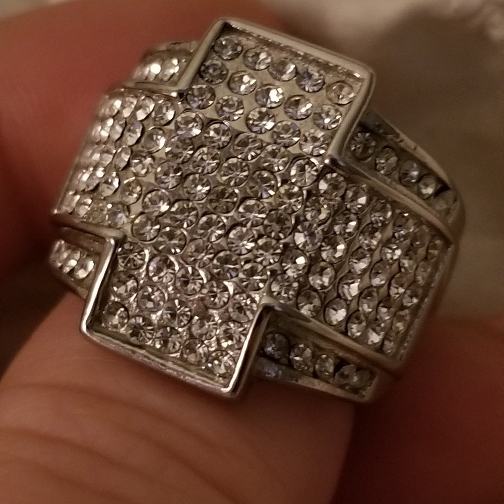 Stainless Steel Crystal Right Hand Ring 7